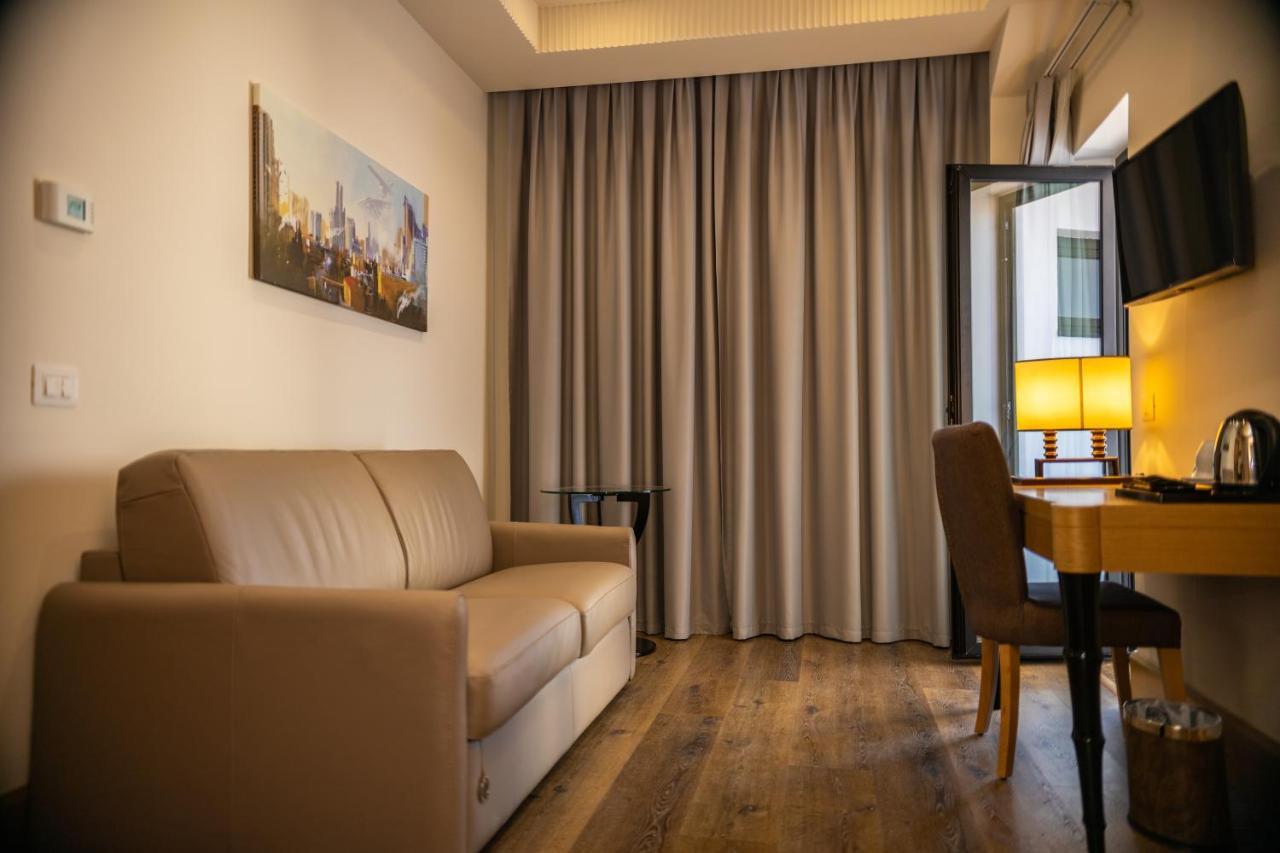Hotel Golden Palace Shkodër Dış mekan fotoğraf