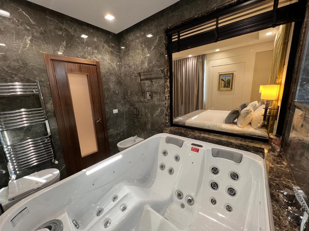 Hotel Golden Palace Shkodër Dış mekan fotoğraf